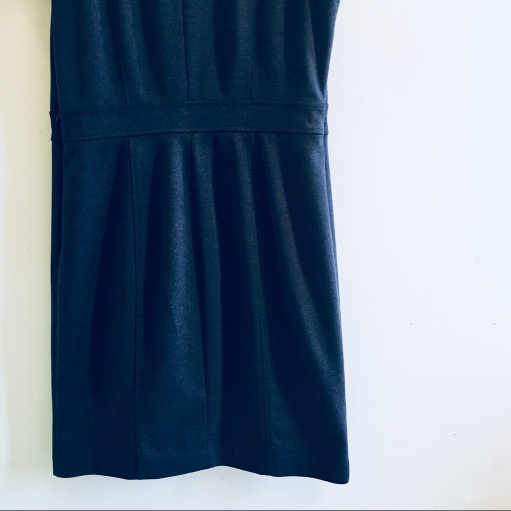 LOFT Ann Tayor—Gray Capped Sleeve Midi Dress - Picture 3 of 5